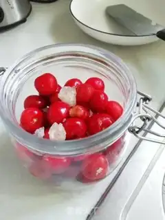 Make Cherry wine step 2