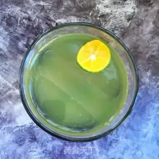 Make Little green lemon honey bee step 3