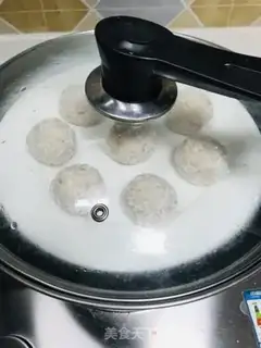 Make The rice meatballs step 9