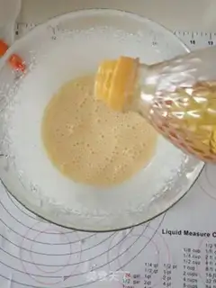 Make Jasmine pineapple cake step 5