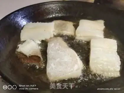 Make Fried sauna step 1