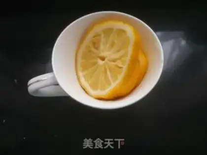 Make Honey lemonade step 1