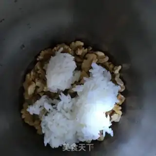 Make walnut date rice step 5