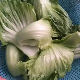 Make Mustard tofu fish soup step 1