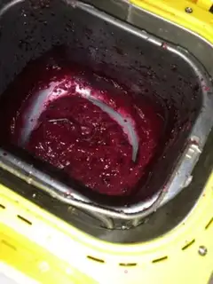 Make Rose jam step 3