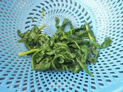 Make Fan spinach step 2
