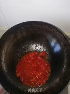 Make The tomatoes are fried with cabbage step 3