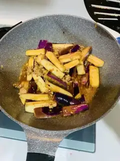 Make Meat and eggplant step 4