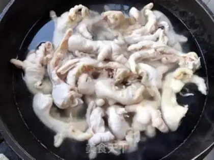 Make Porridge lemon chicken claws step 0