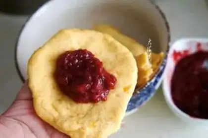 Make Cherries and cherries step 4