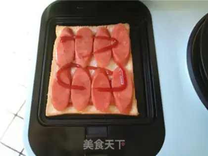 Make Ham egg sandwich step 5