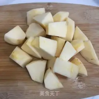 Make Apple yogurt salad step 1