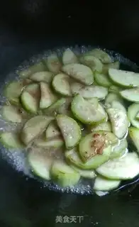 Make Meat melon soup step 4