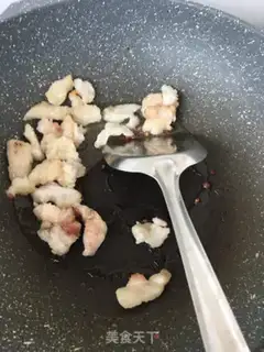 Make Water radish oil slag step 2