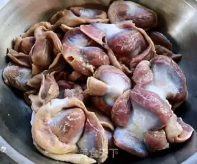 Make Sour bean chili chicken step 0