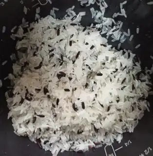 Make Two meters of rice step 0