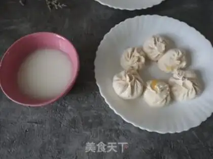 Make Ice peanut buns step 0