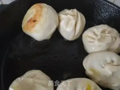 Make Ice peanut buns step 2