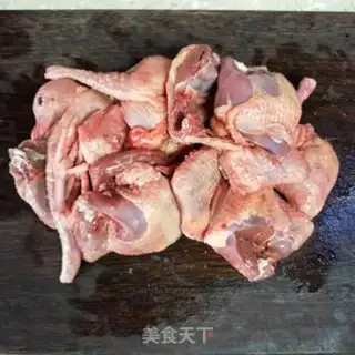 Make Western sorghum pigeon soup step 2