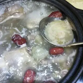 Make Western sorghum pigeon soup step 5