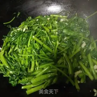 Make Garlic cabbage step 4