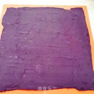 Make All-wheat potato cake rolls step 14