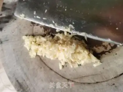 Make Eggs fried with cabbage step 1