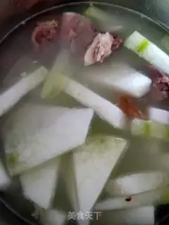 Make Duck-cracker soup step 1