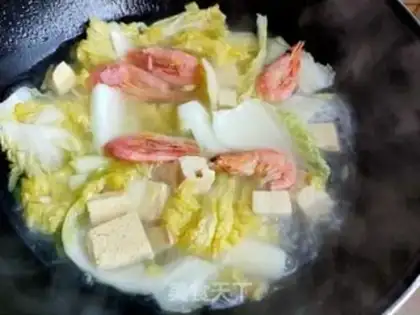 Make A fan of Arctic shrimp dolls step 9