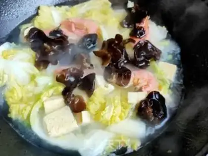 Make A fan of Arctic shrimp dolls step 10