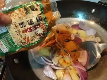 Make Malay curry chicken step 8