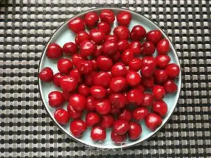 Make Cherry wine step 2