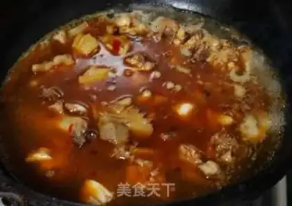 Make Chicken paste from the iron pot step 2
