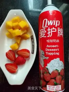 Make Egg and fruit dessert step 1