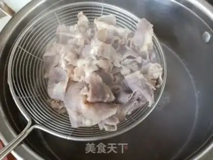 Make Sour soup, fat cow step 2
