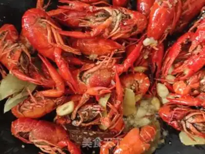 Make Garlic lobster step 5