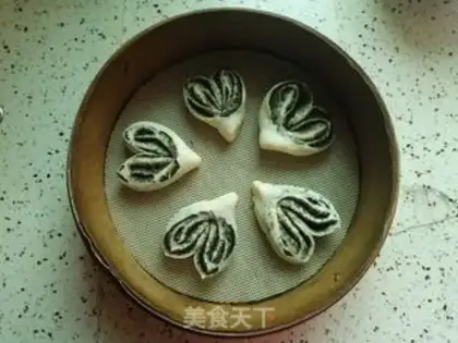 Make Black sesame heart rolls step 11