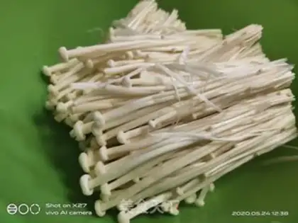 Make Frozen needle mushrooms step 0