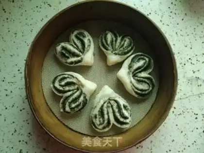 Make Black sesame heart rolls step 12