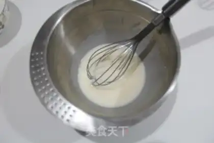 Make Salt cherry cake rolls step 5
