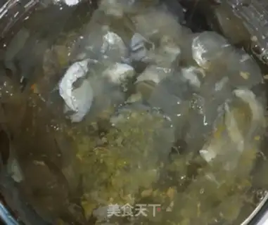 Make Fish jelly step 1