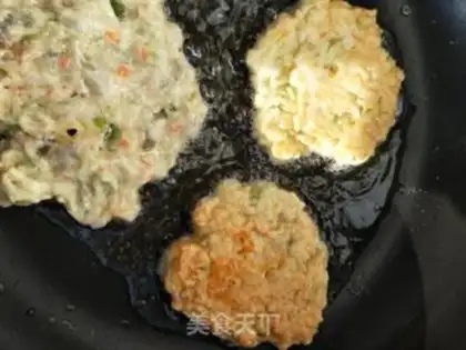 Make Vegetable shrimp cake step 4