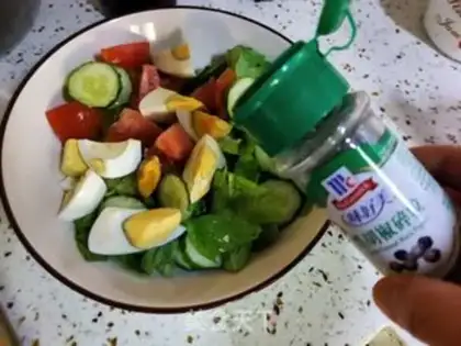 Make ♪ Time food salad ♪ step 4