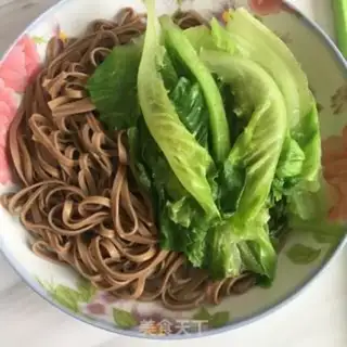 Make Salad noodles step 3