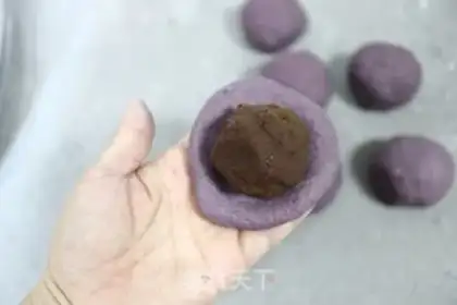 Make Black rice buns and bean sandbags step 9