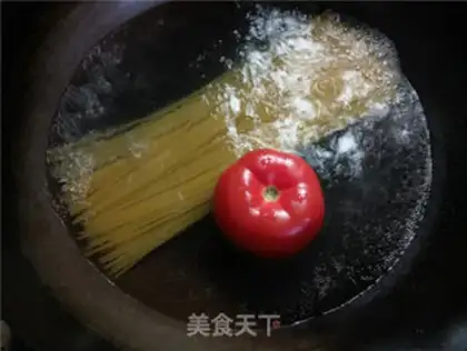 Make Tomato pea pasta step 1