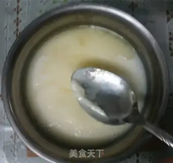 Make Mango Snowmen step 4