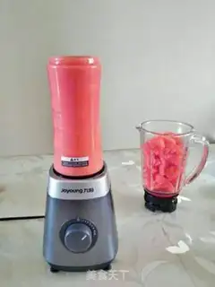 Make Watermelon juice step 2