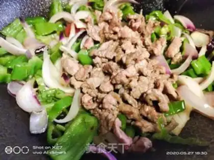 Make Onion pepper roast beef step 6