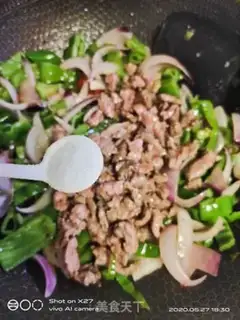 Make Onion pepper roast beef step 7